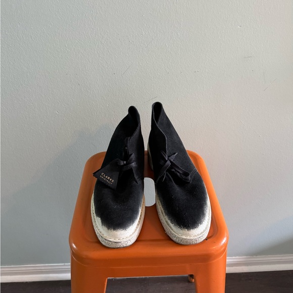 CLARKS ORIGINALS DESERT BOOTS - Picture 2 of 5